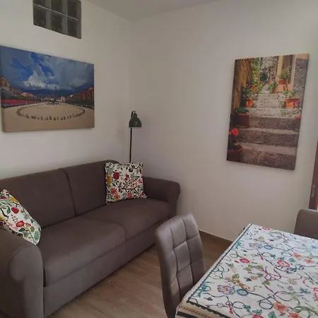 Casa Amarena شقة *